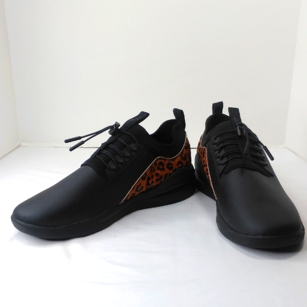 Clove Shoes Limited Edition Classic Black Leopard Healthcare Worker Sneakers M12